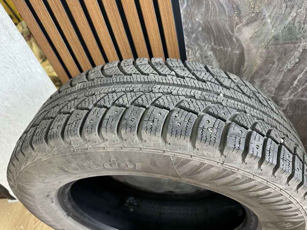 Продам Шины  R 17