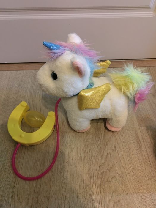 Ходещ еднорог...