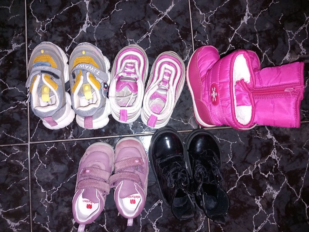 Lot papuci copii  (1-2 ani)