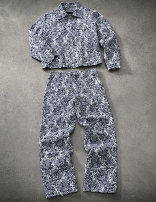 Compleu barbatesc imprimeu floral