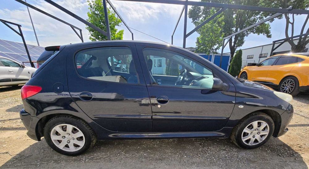 Peugeot 206 + , an 2011