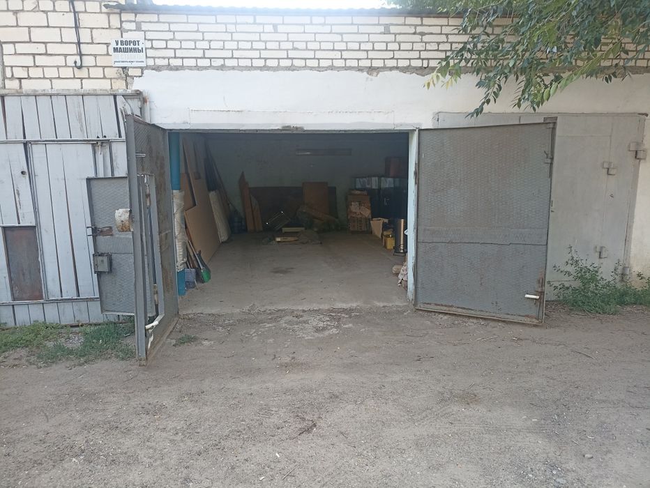 Продам гараж на две машины