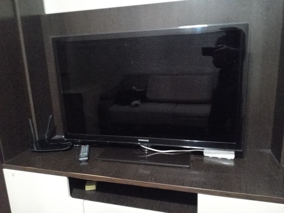 Телевизор самсунг