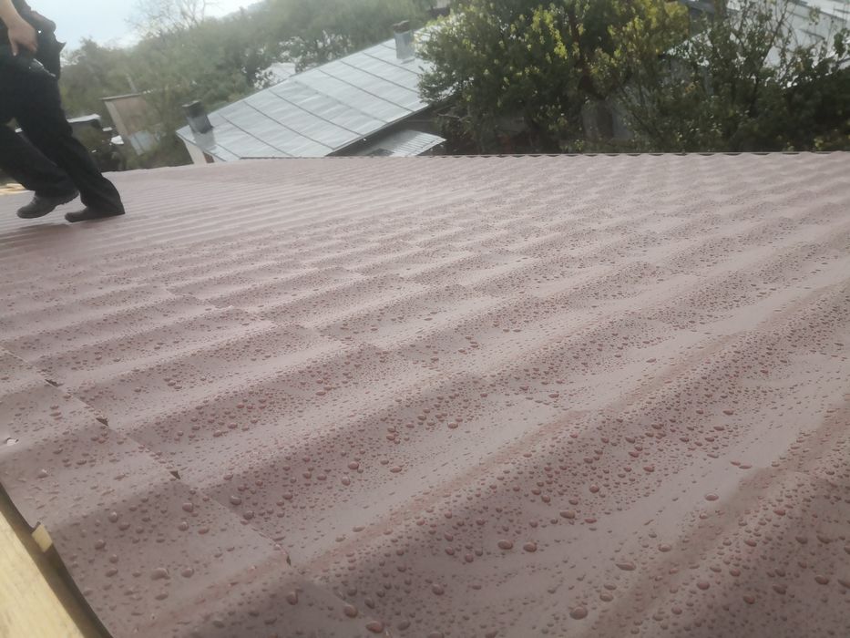 Reparatii acoperisuri tigla metalica tigla ceramica mansarde jgheaburi