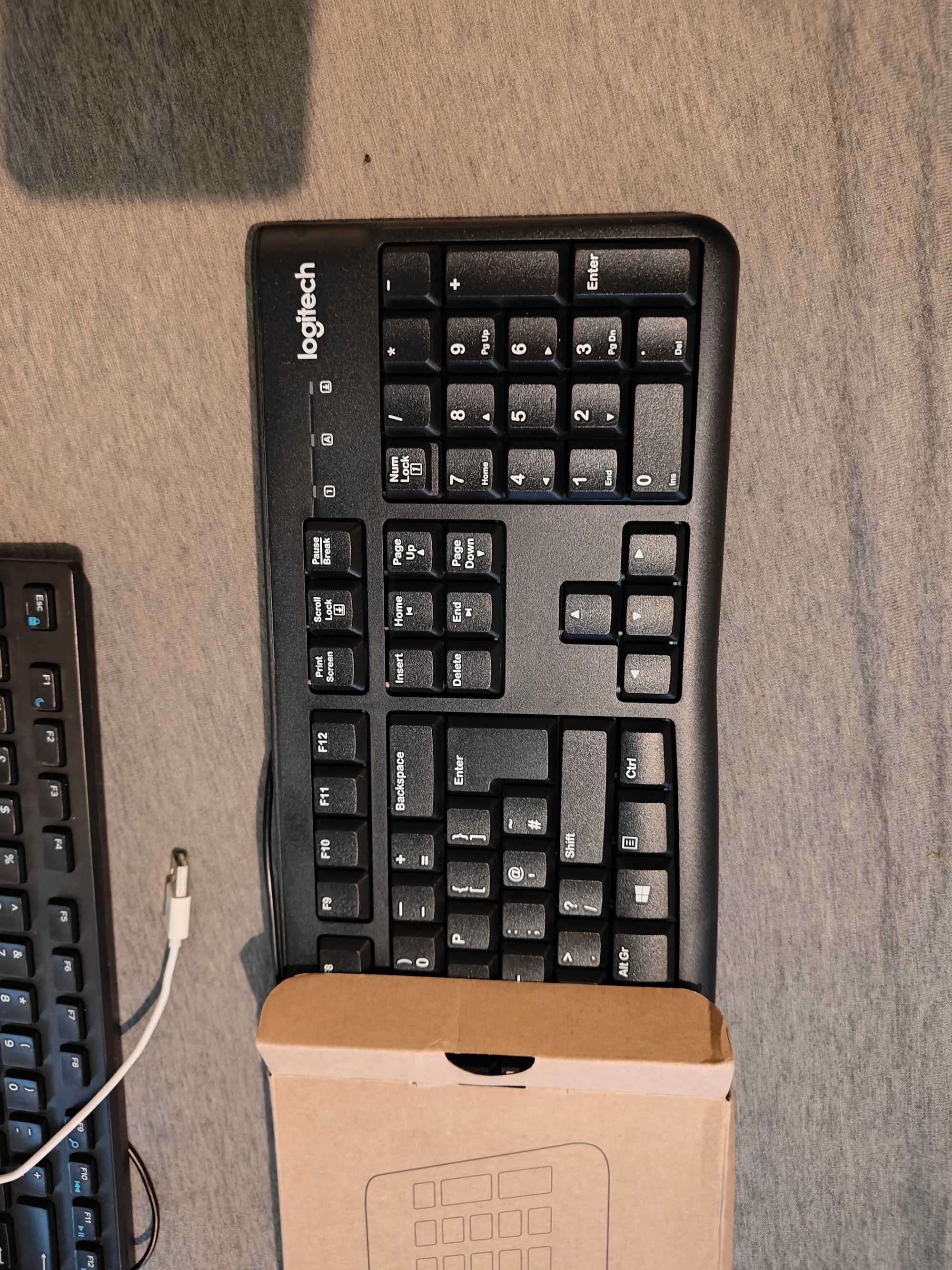 Tastatură Logitech nouă cu fir