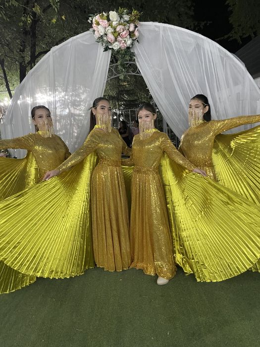 Продам платье для танцев