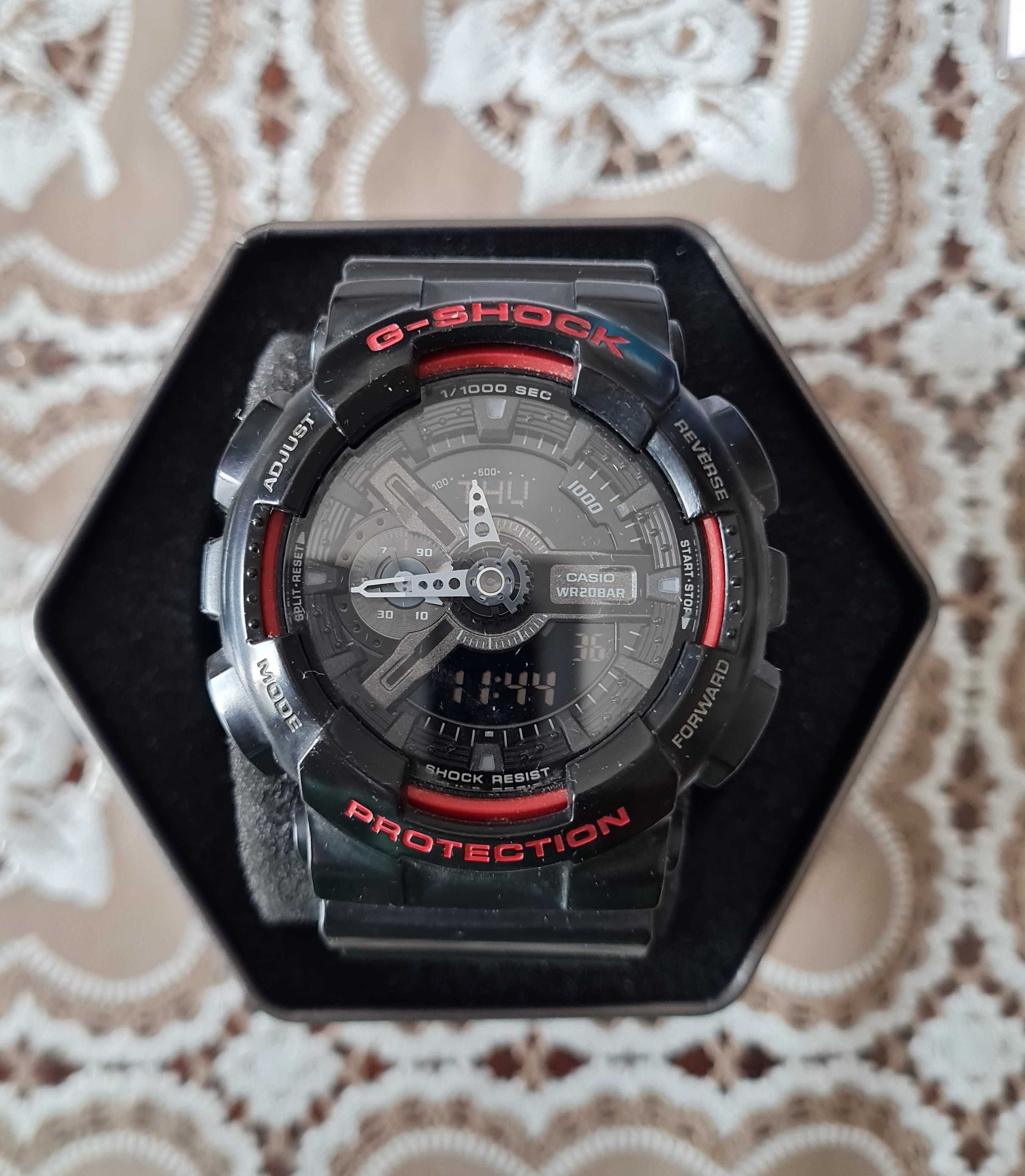 Часовник Casio G-SHOCK GA-110HR-1AER