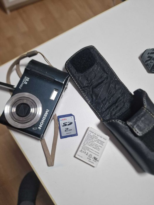 Aparat foto MEDION ideal pt ITP Auto Afiseaza data si ora pe poza