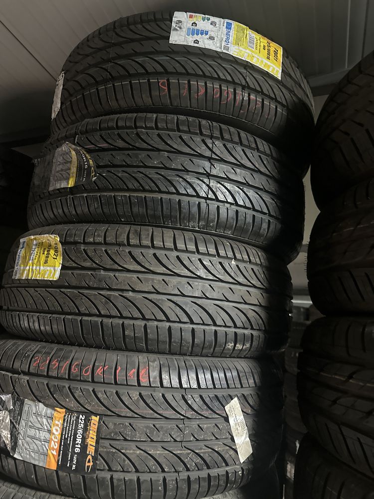 225/60R16 Torque