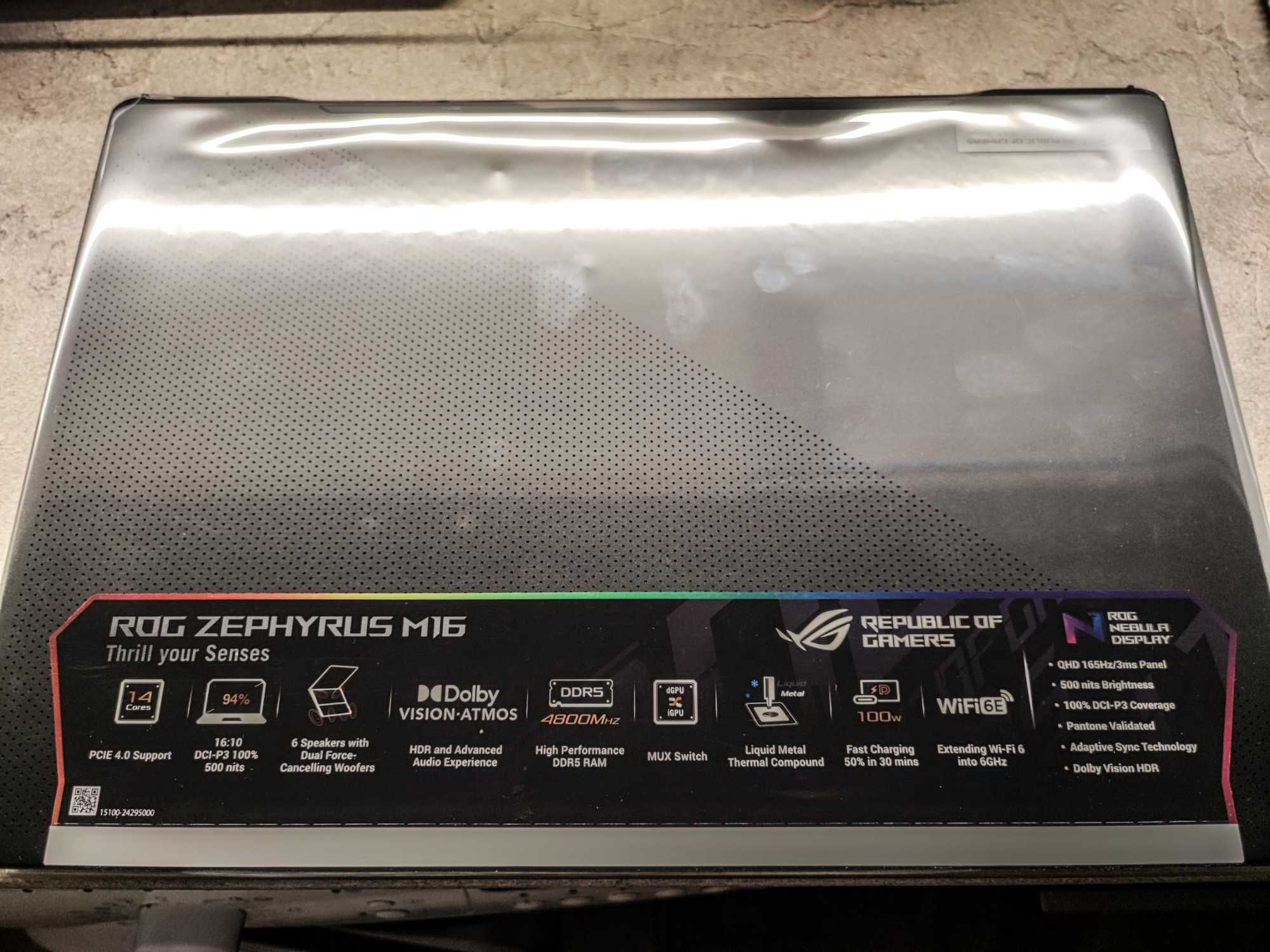 ASUS ROG Zephyrus M16