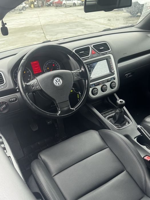 Volkswagen Eos Usor Avariat Spate!!