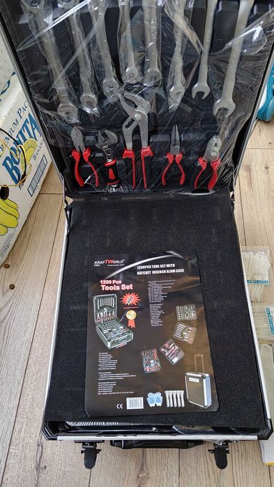 Куфар с инструменти 1200 части, гедоре, трсчотни ключове