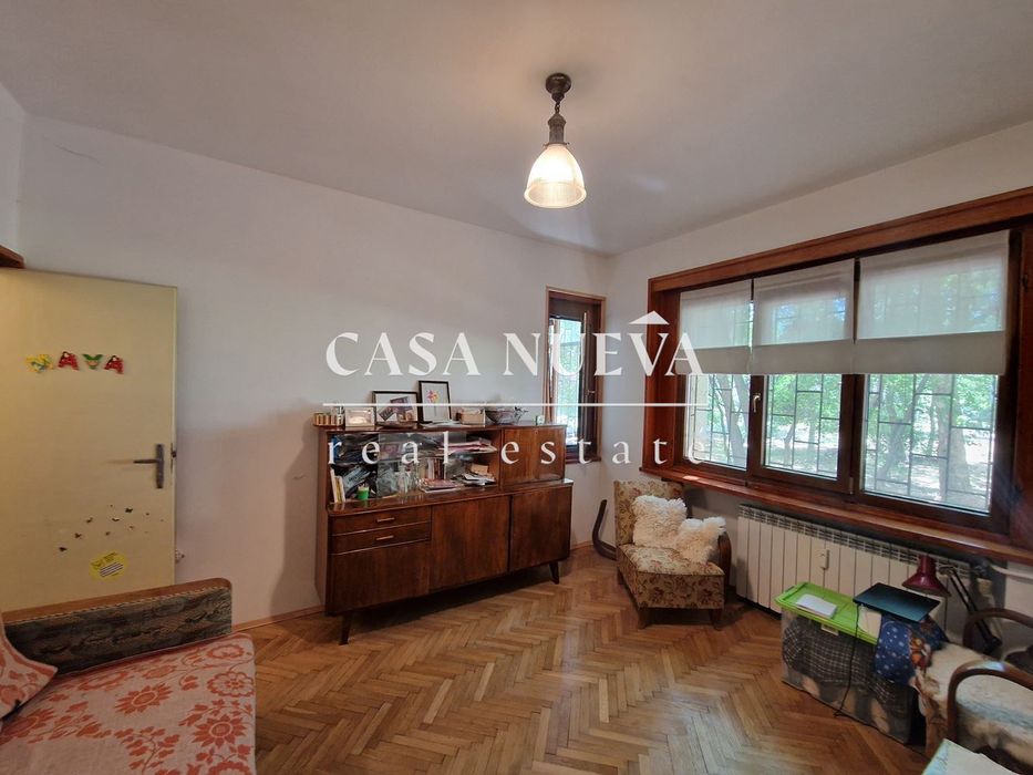 Продава се Двустаен апартамент в София, Лагера - 51 кв.м за 3059 €/кв.м - Снимка #3