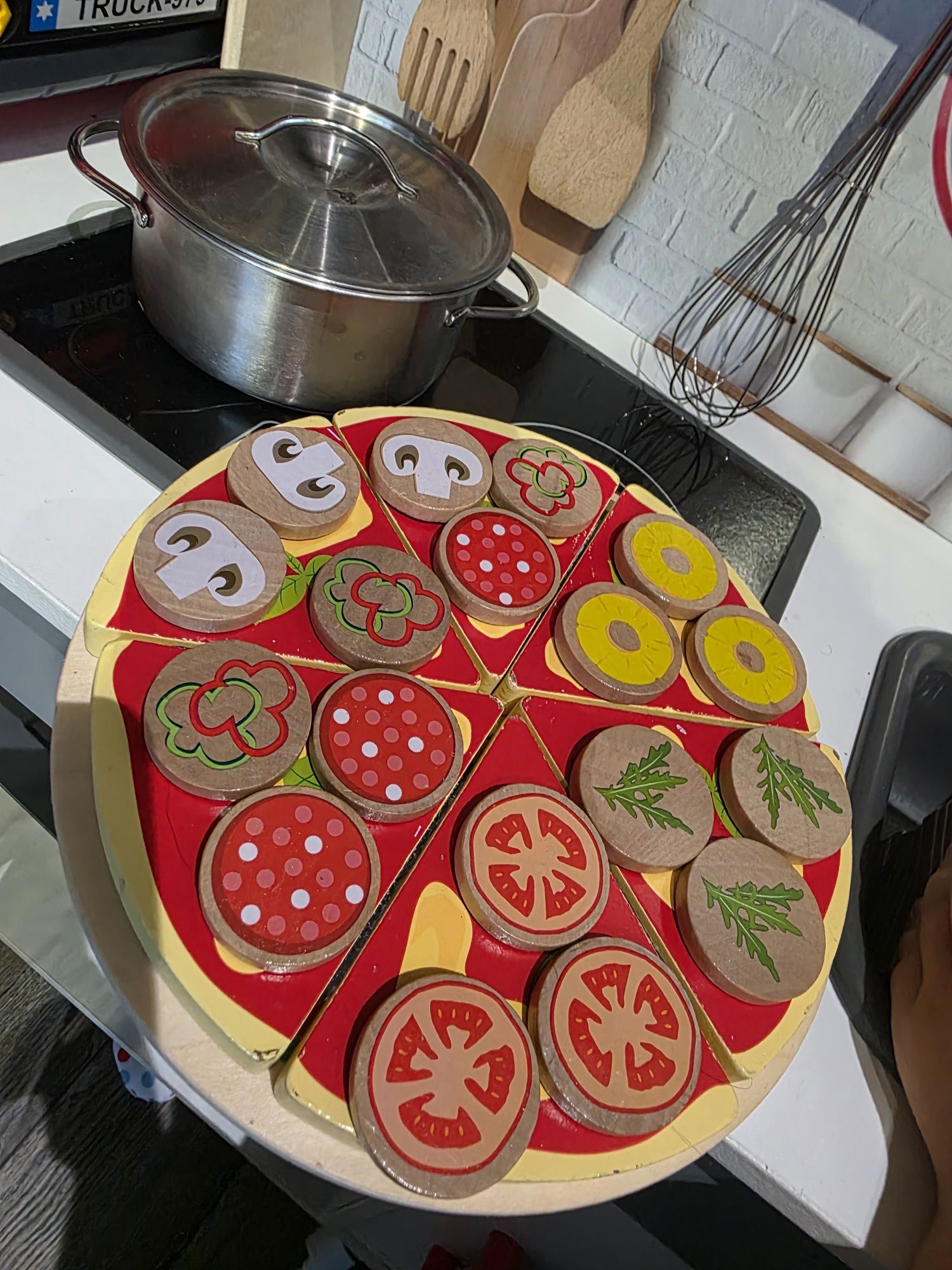 Детска Дървена кухня