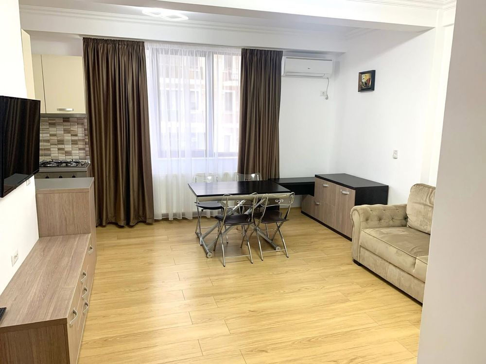 Ap 2 camere Mamaia