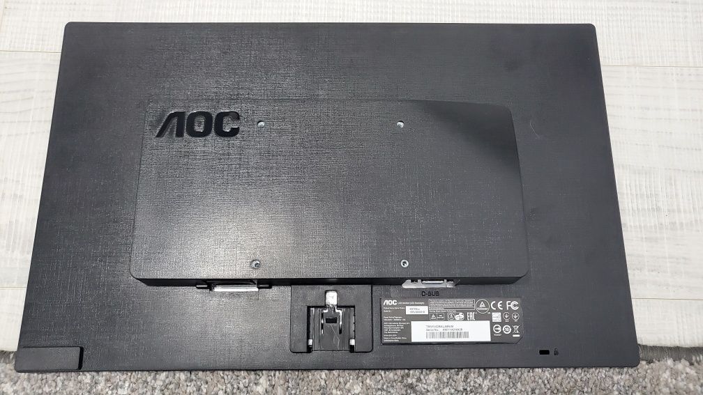 Vand monitor Aoc led 19" model E970Sw nou!