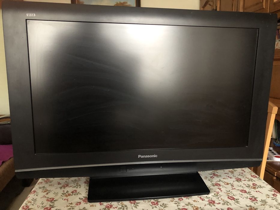 Televozir Panasonic Viera 80cm