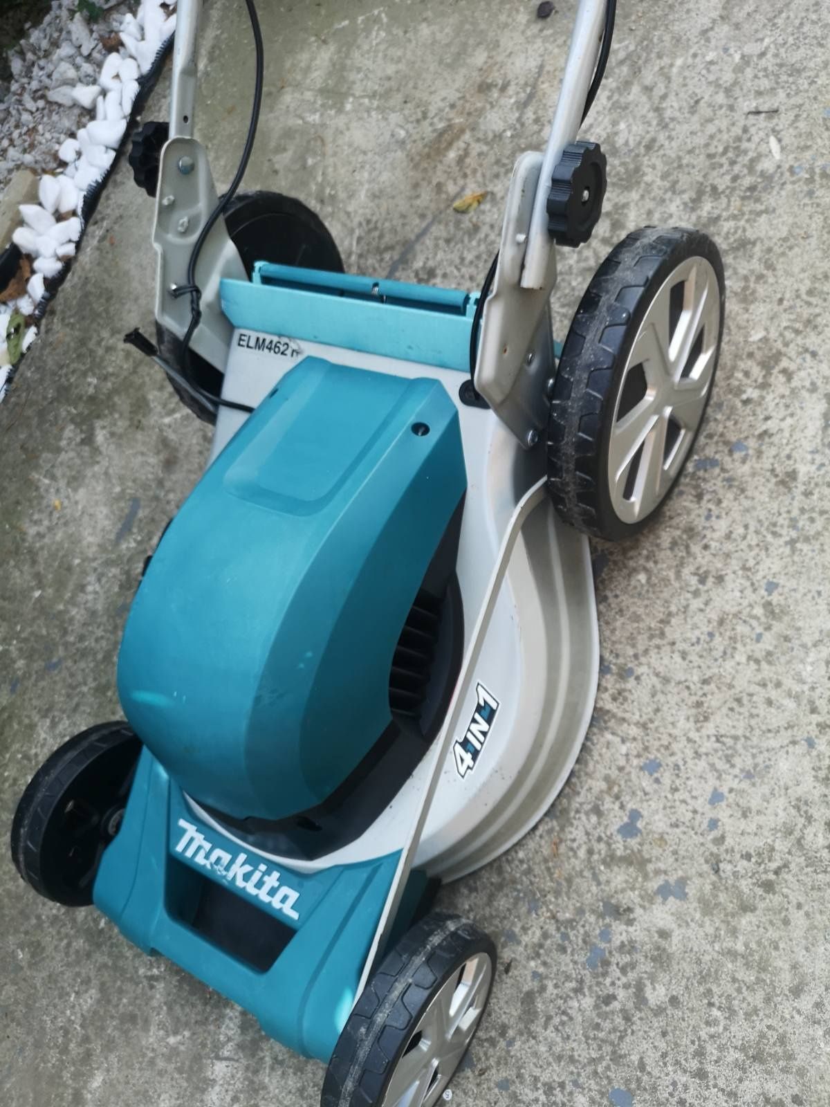 Електрическа Косачка Makita ELM462 1800W Самоходна
