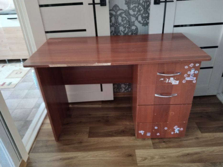 Стол письменный!!!