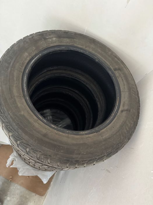 4 гуми Bridgestone blizzak 195/65/15" 91Т