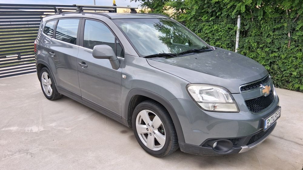 Proprietar Vând Chevrolet Orlando/ 7 Locuri/Benzină
