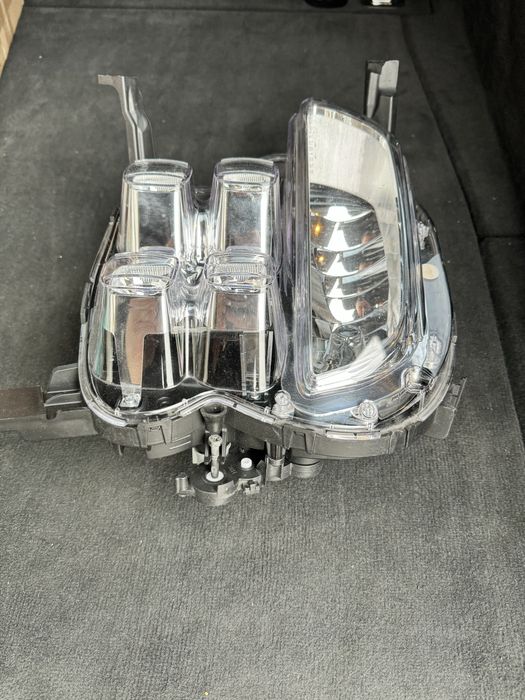 LED халоген за KIA CEED GT десен лед халоген