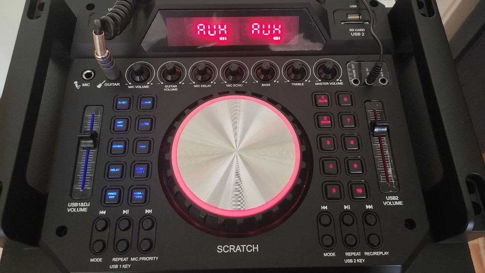 Караоке тонколона AKAI DJ-222 в гаранция