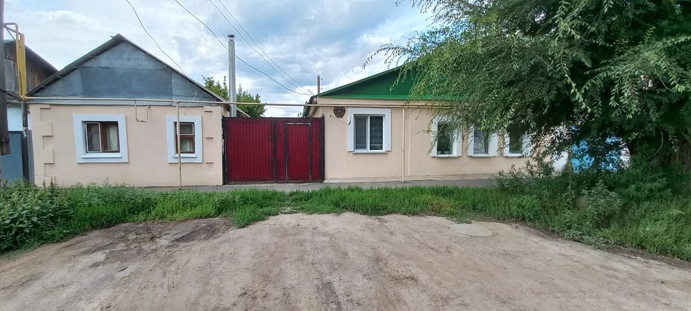 Два дома стоят 20млн тенге.ЕКІ ҮЙ