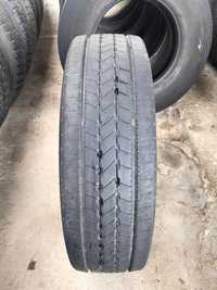 1 тежкотоварна гума R22.5 275/70 Goodyear KMax S 148/145M M+S