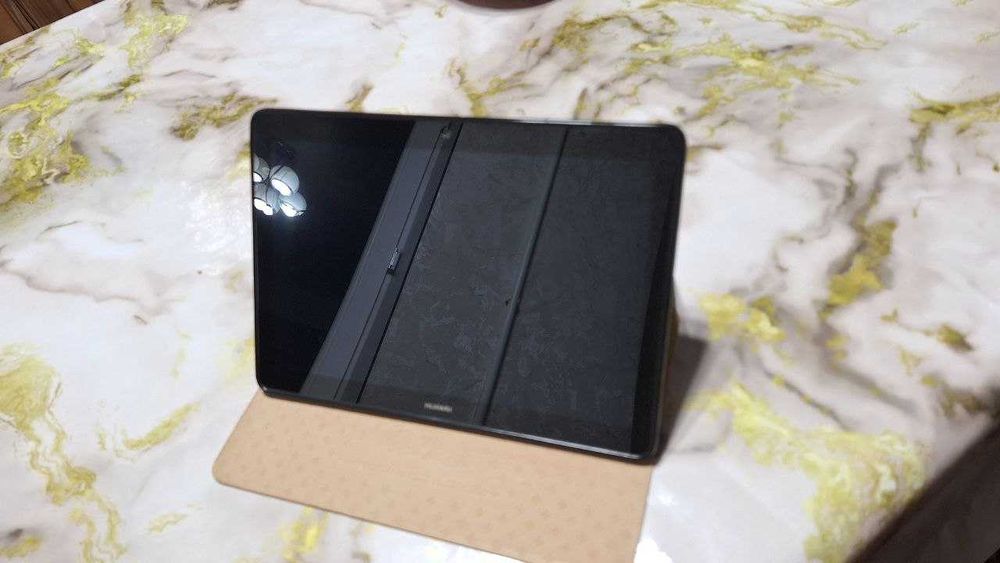 Планшет Huawei MediaPad T3 10