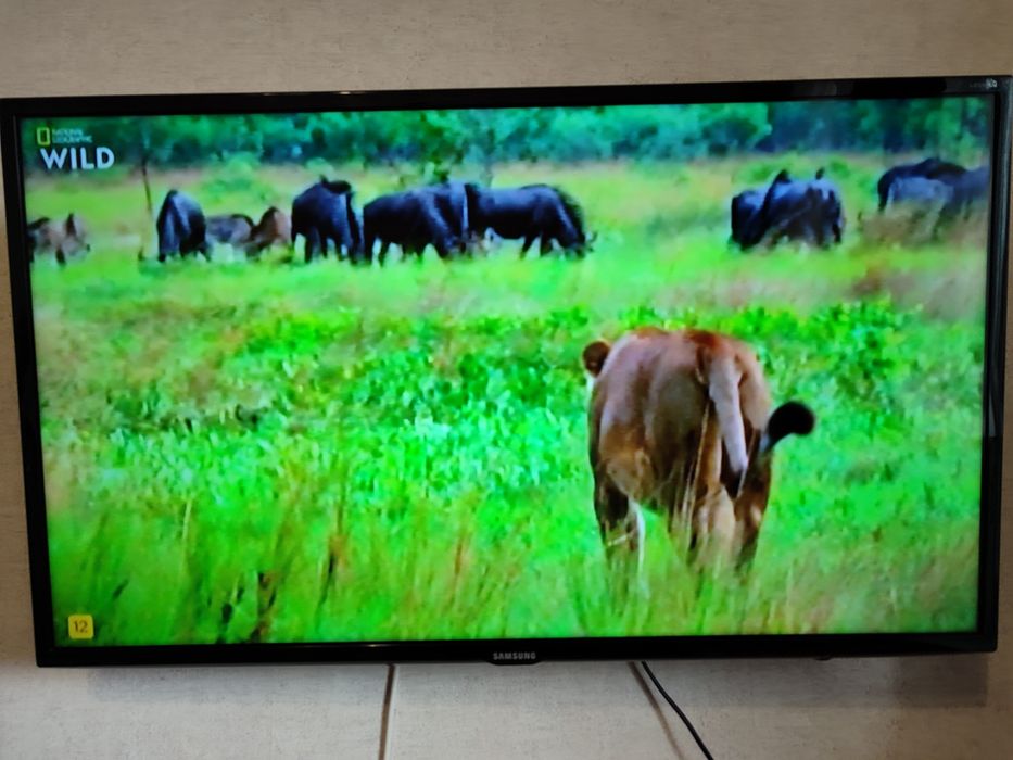 Телевизор Самсунг диагональ 109 см