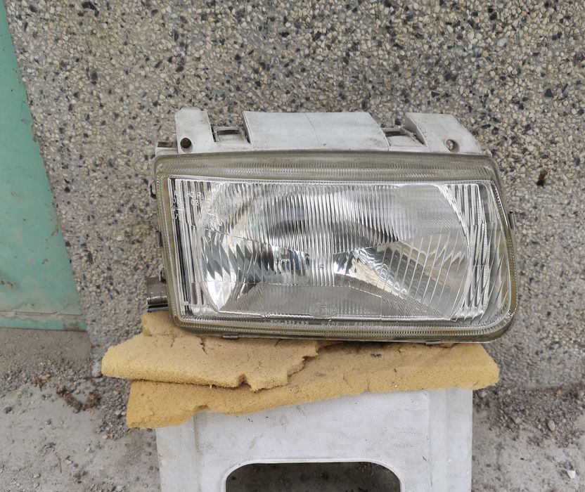 Оригинален фар Vw Polo