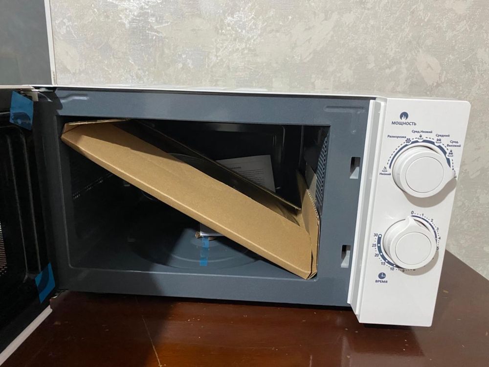 Микроволновая печь ava
