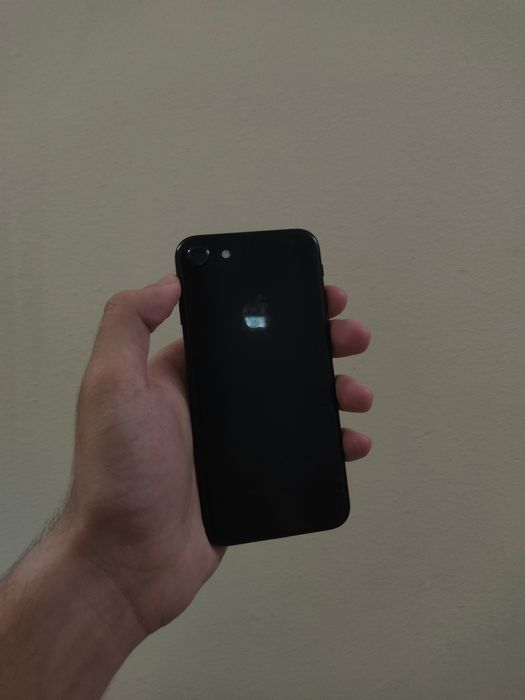 iPhone 7 Jet Black
128GB
Холати яхши
(Touch id ишламийди)
KH/A
К