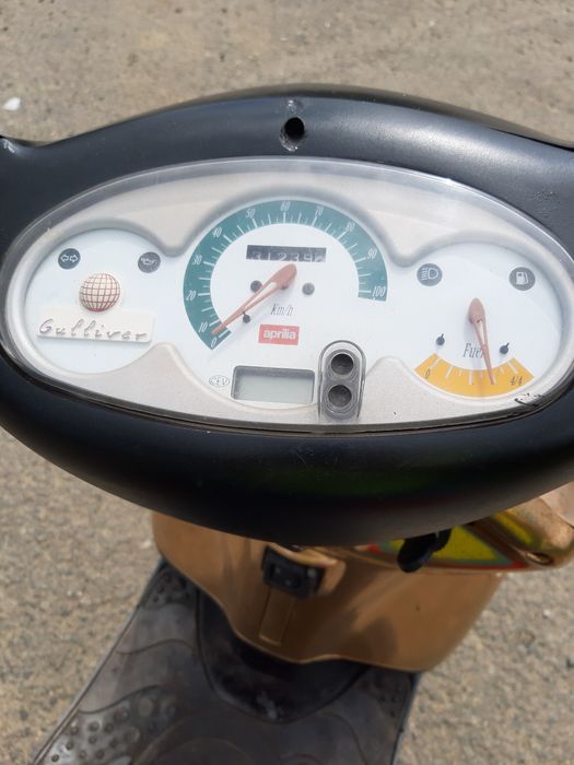 Aprilia guliver 50
