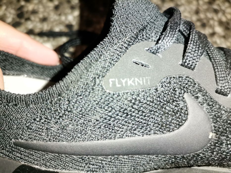 Nike Epic React FlyknitTriple Black-110 лв до края на деня