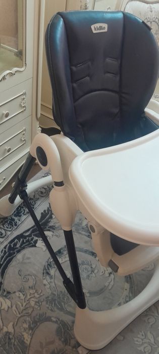 Стульчик для кормления Kidilo