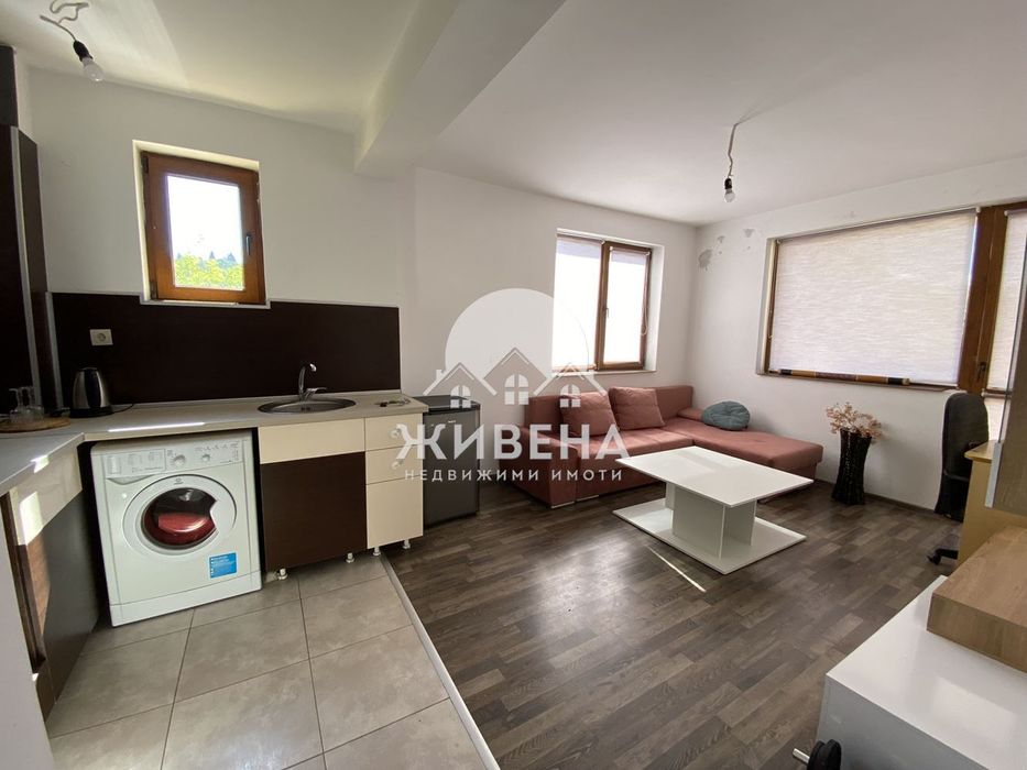 2-стаен апартамент, с паркомясто, м-т Зеленика, площ 56 кв.м