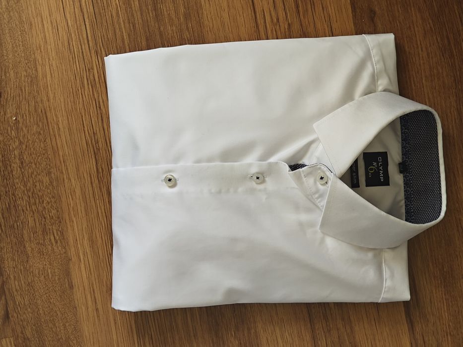 Vând cămașă Olymp