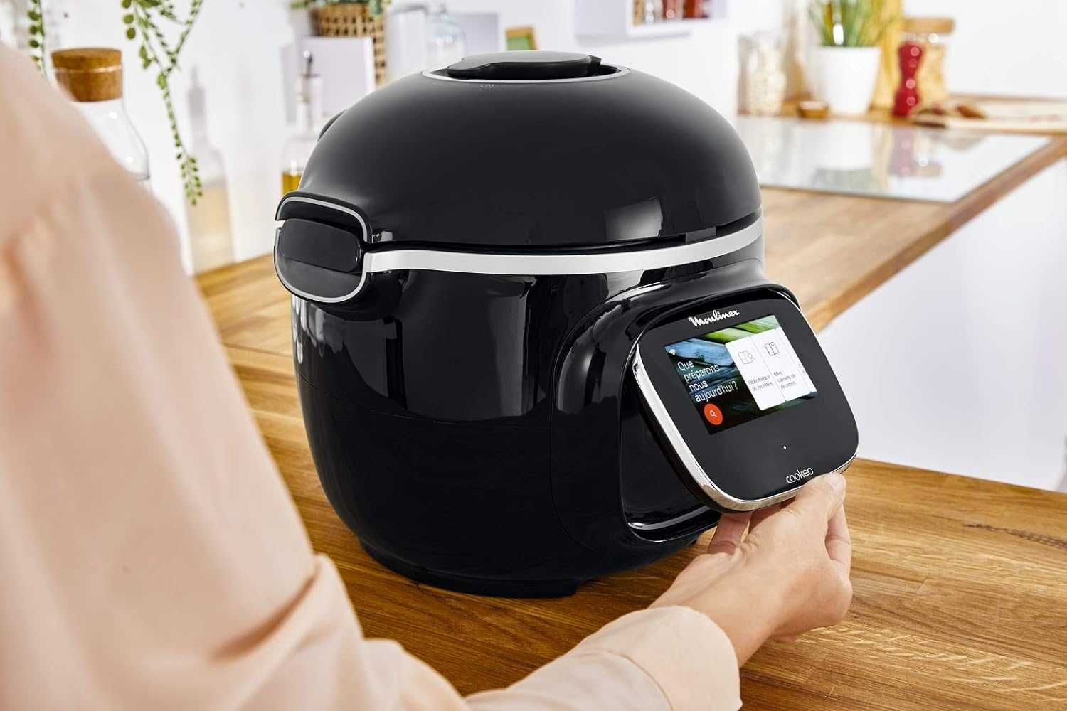 Мултикукър Moulinex CE9028 Cookeo Touch WiFi