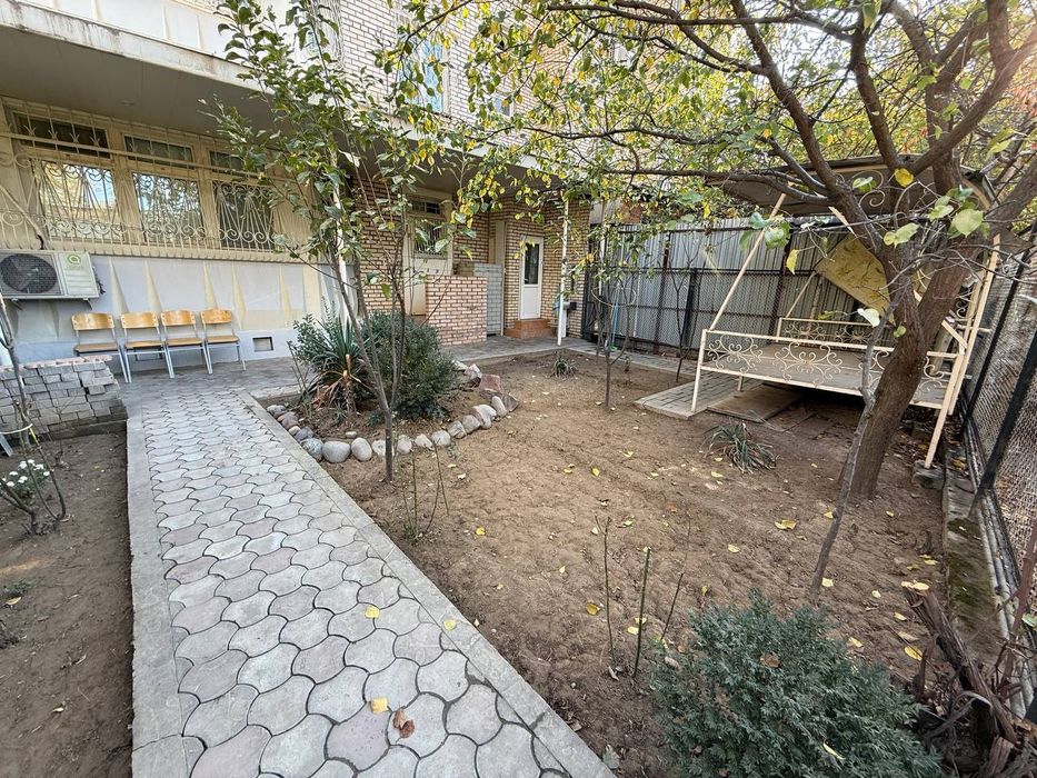 АРЕНДА КВАРТИРА!!! Чиланзар 5кв
НОВОСТРОЙКА банковский дом
Комнат: 5
Э