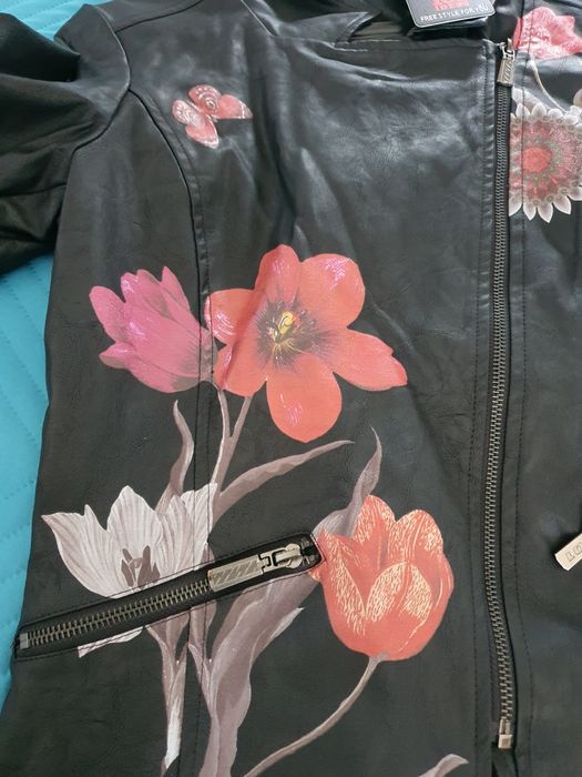 Ново кожено сако ( яке] с апликация