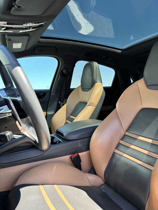 Porsche Cayenne Coupe 340 cp