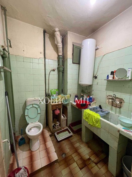 Продава се Двустаен апартамент в Пловдив, Център - 70 кв.м за 1619 €/кв.м - Снимка #8