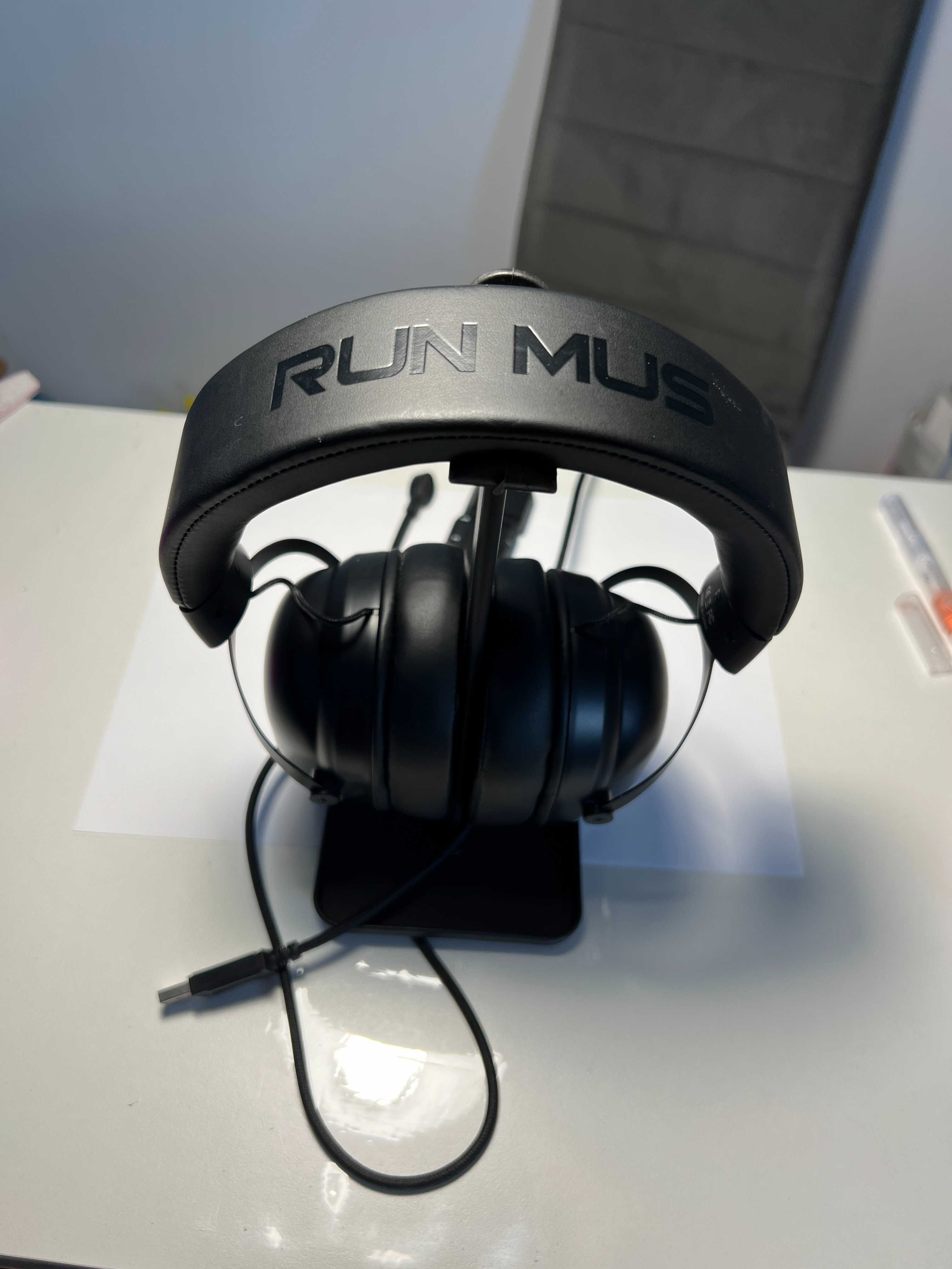 Casti gaming profesionale Runmus X11 USB, microfon detasabil, RGB