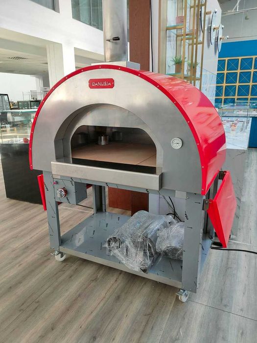 Cuptor Pizza / Paine pe Vatra cu Lemne / Gaz