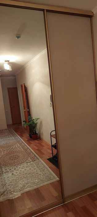 Продам встроенный шкаф