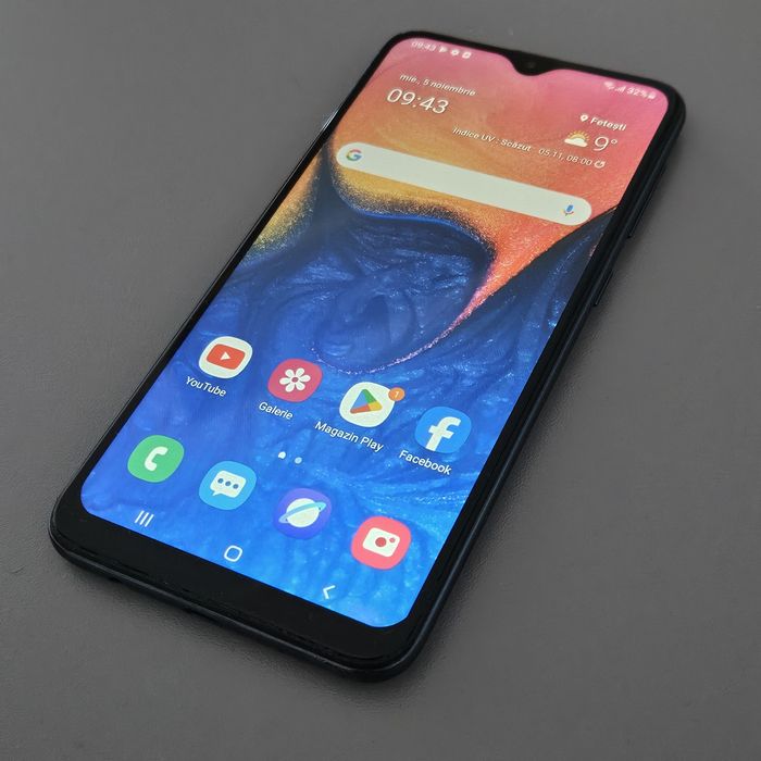 Samsung A10 , 32 gb, perfect funcțional