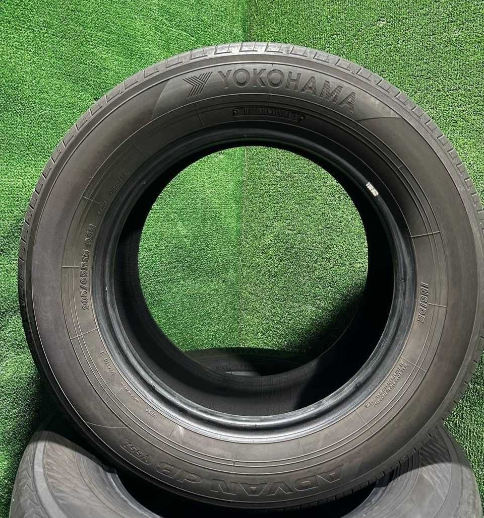 Продам Шины летний Yokohama advan db V552 205/65R15 год 2022 износ 10%