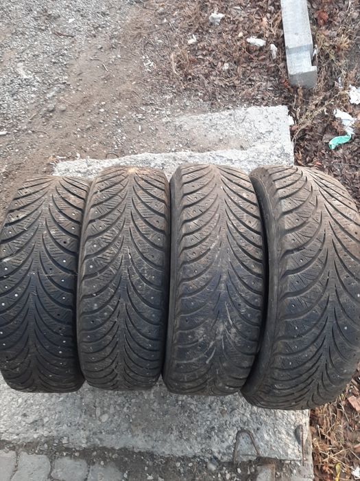 Продам шины. 195/65/15